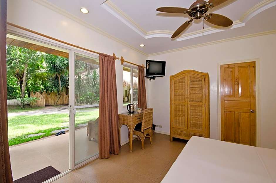 Photo 1 of 7 of Standard 1 Double Bed or 2 Beds