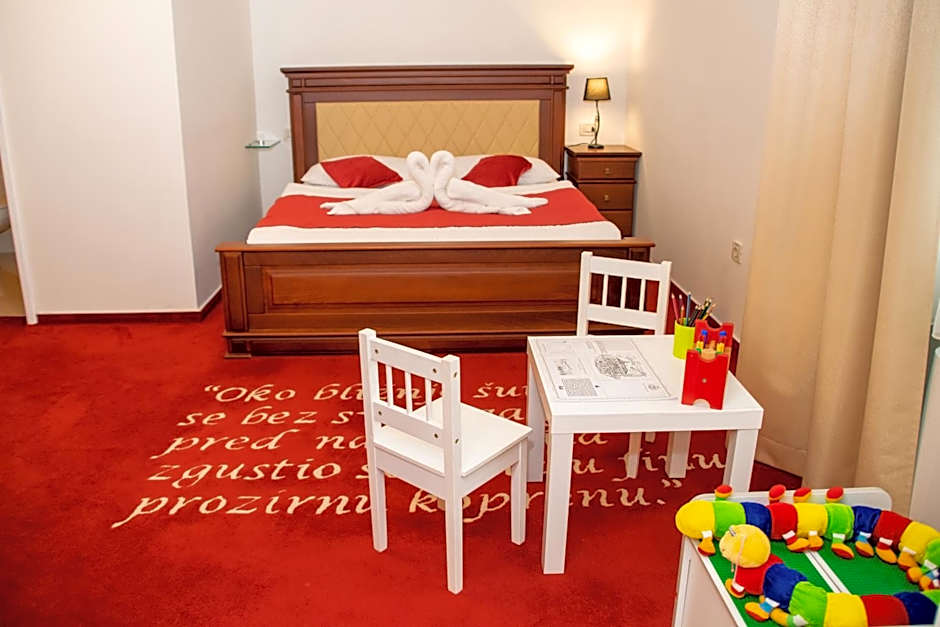 Hotel & Restoran Dvorac Gjalski