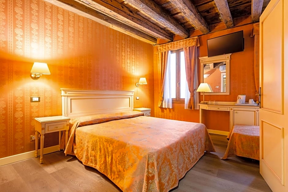 Lanterna Di Marco Polo