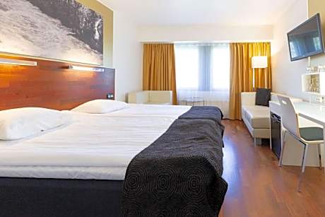 Standard Twin Room - Park Building