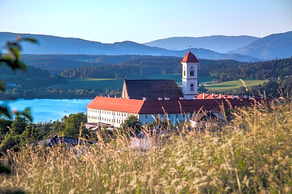 Stift St. Georgen am Längsee