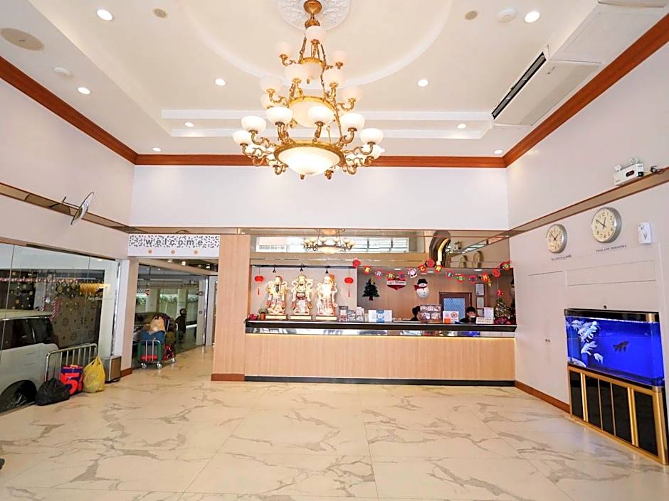 Sakol Hotel