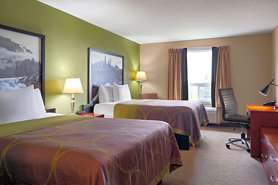 Super 8 by Wyndham Sherwood Park/Edmonton Area