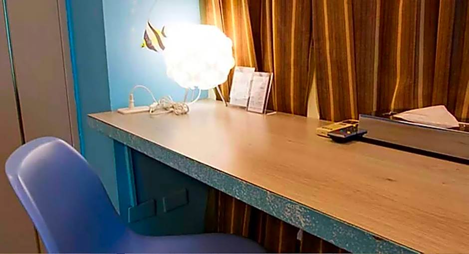 Dongmen Hotel