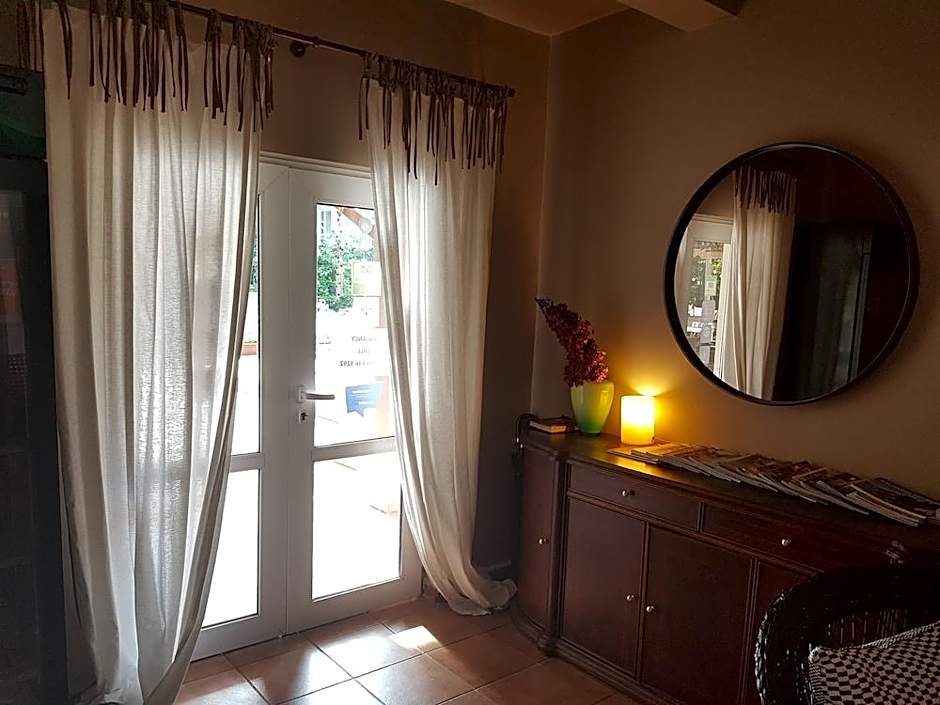 A&B Home Hotel