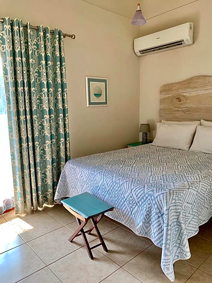 Ten North Tamarindo Beach Hotel