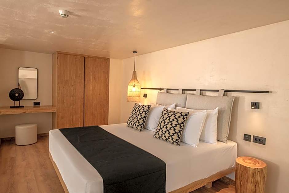 Indigo Suites Collection Adults Only