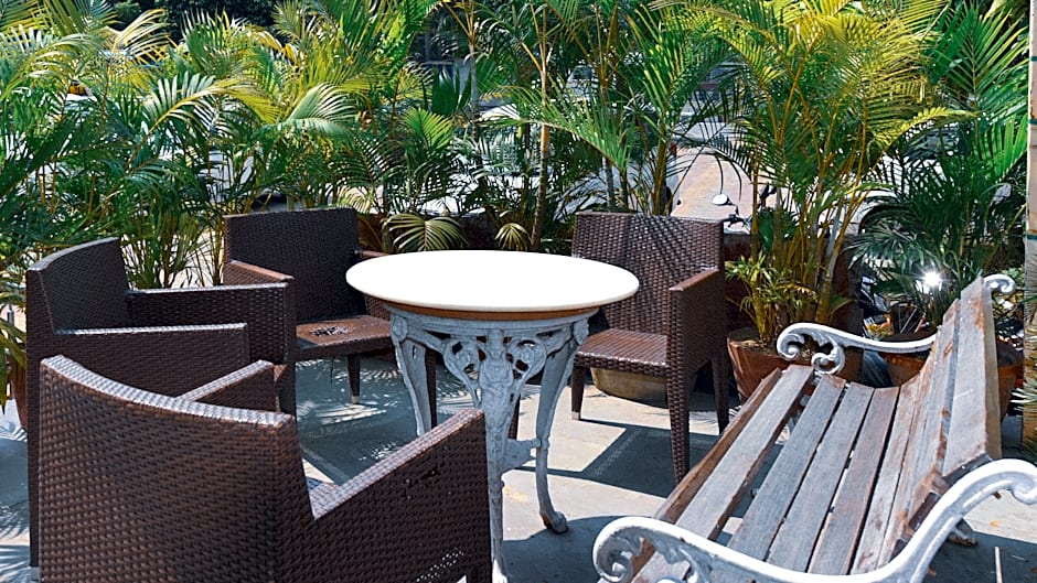 Celesta Hotel