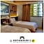 Katherine Plaza Hotel