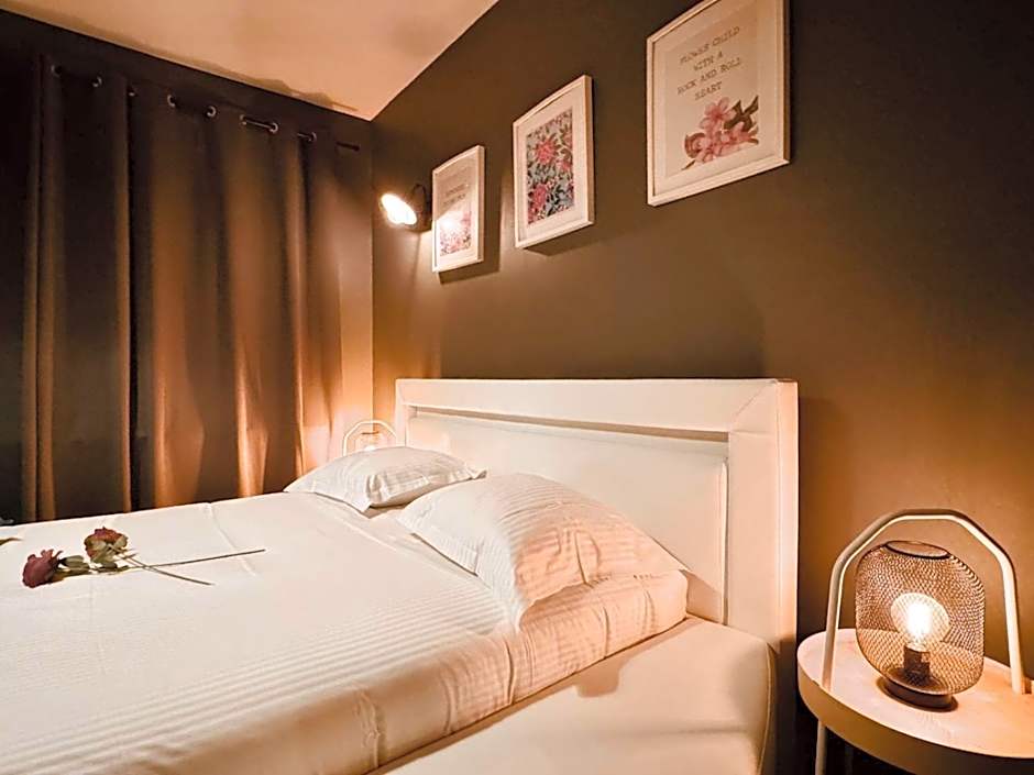 The Rose Suites