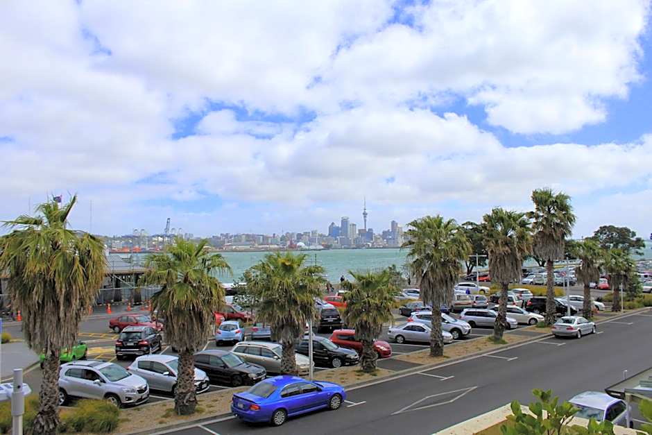 The Esplanade Hotel