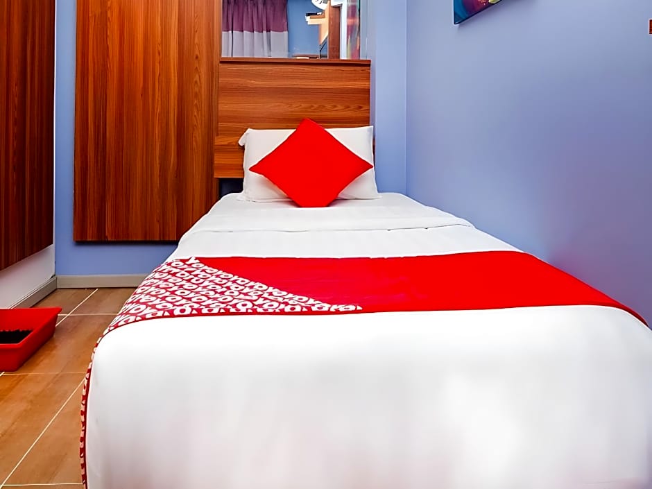 Super OYO 768 Fajar Baru Boutique Hotel