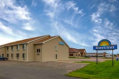 Days Inn by Wyndham Worthington