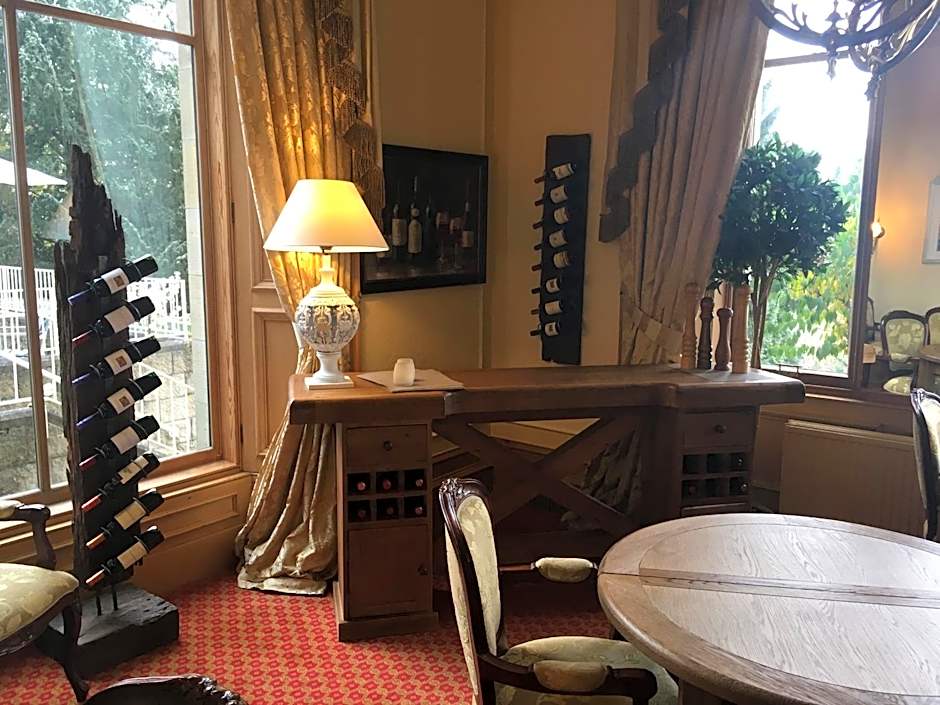 Mansfield House Hotel