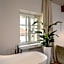 Zlata Ladjica Boutique Hotel