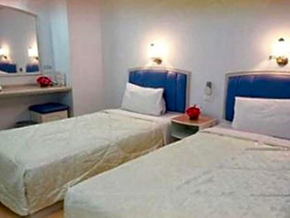 P.A. Place Hotel