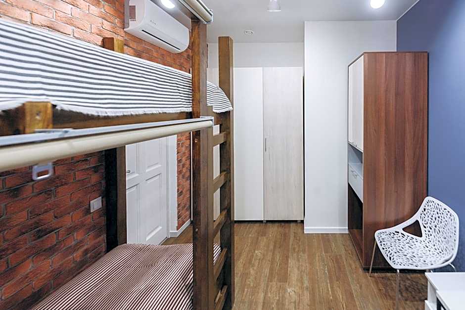 Oversize Piter Hotel