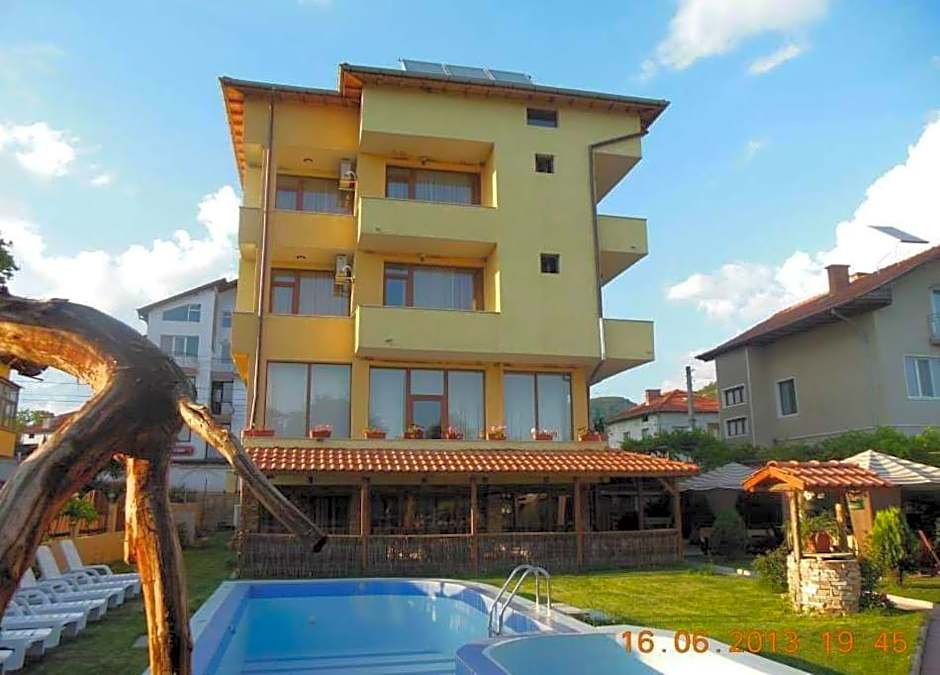 Sharkov Family Hotel