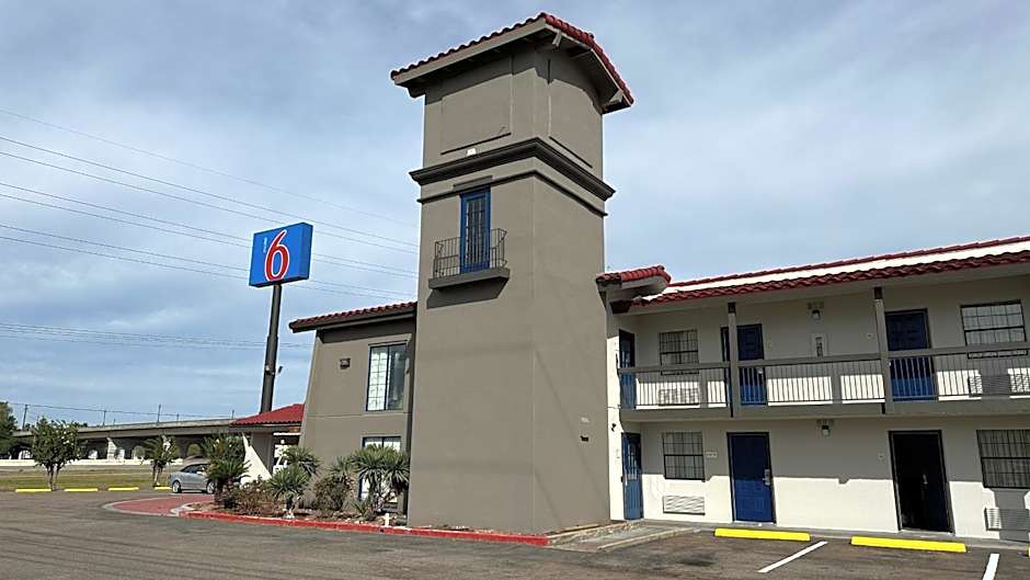 Motel 6-Beaumont, TX