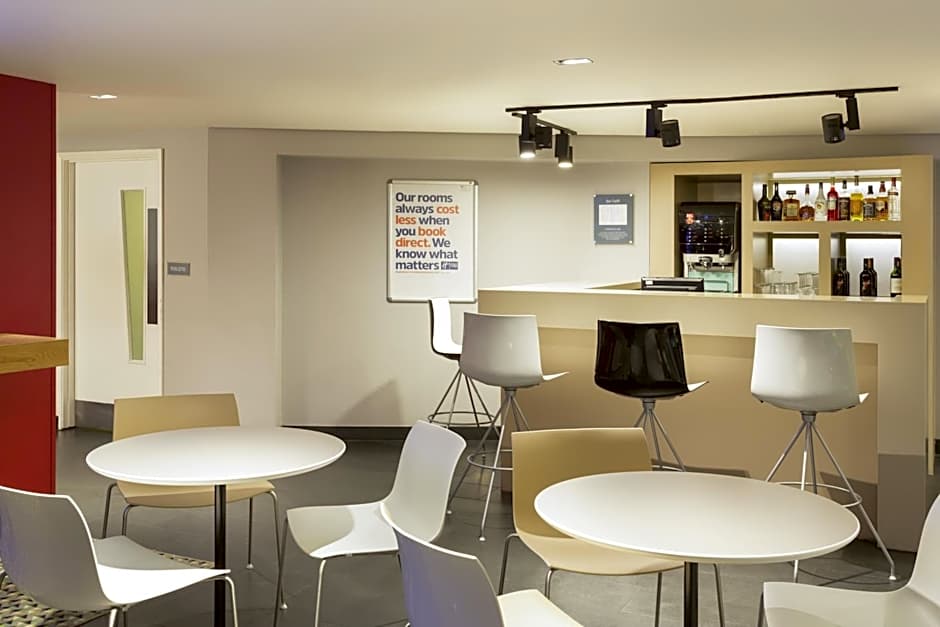Holiday Inn Express Southwark By IHG