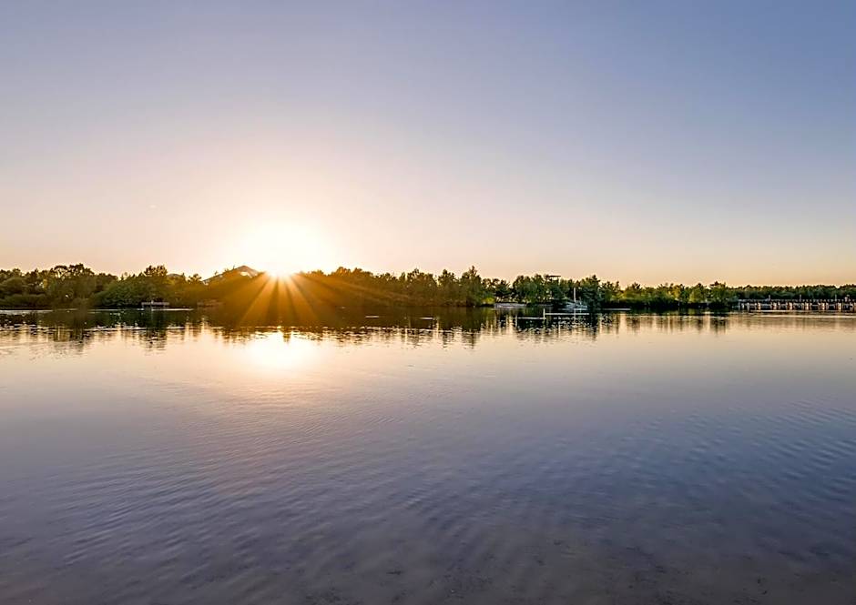 Hotel De Vossemeren by Center Parcs