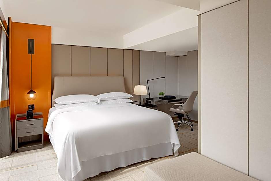 Sheraton Universal