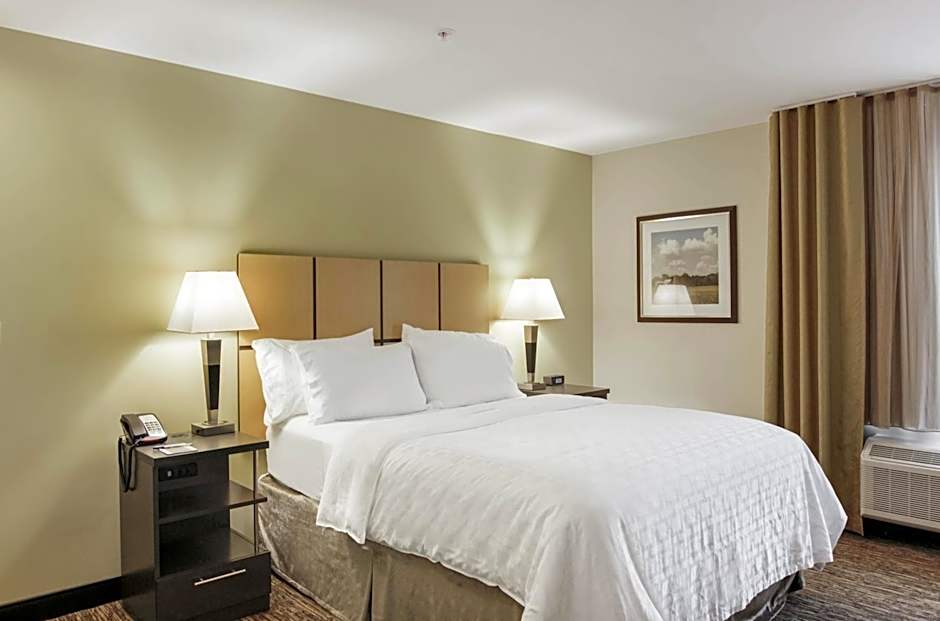 Candlewood Suites Brighton By IHG