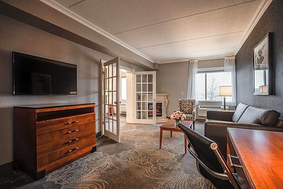 Monte Carlo Inn Barrie