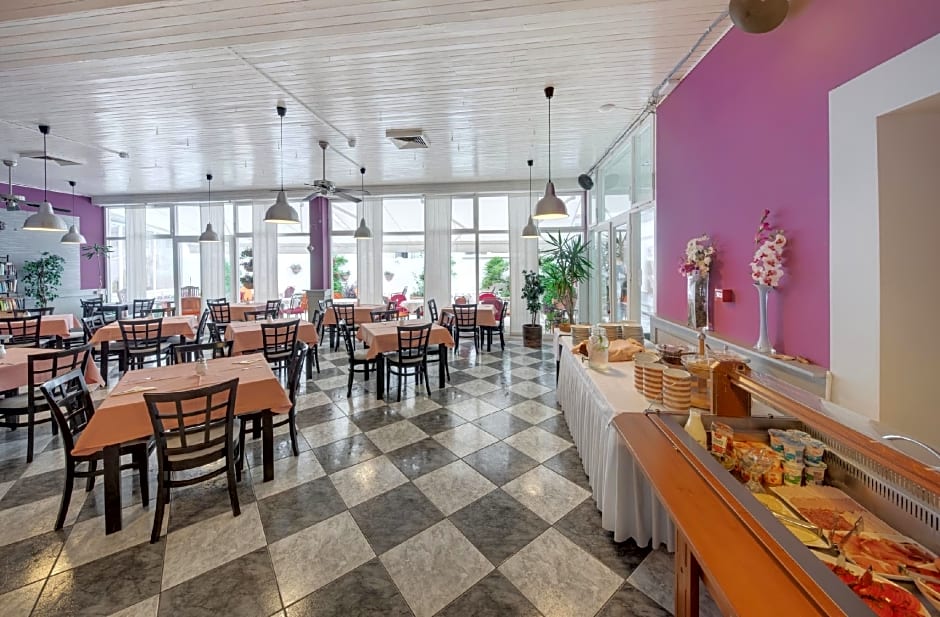 VILLA ADRIATICA HOTEL - ADULTS ONLY