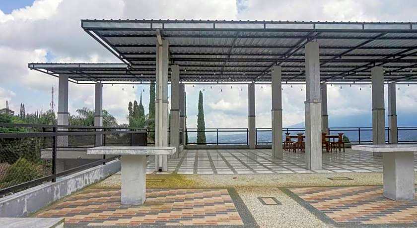 RedDoorz Plus near Taman Rekreasi Selecta 2