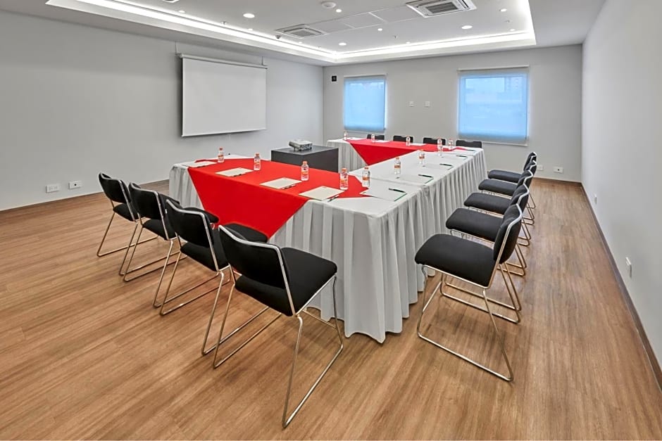 City Express Junior by Marriott Leon Centro de Convenciones