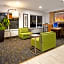 Holiday Inn Express Chicago Northwest-Vernon Hills By IHG