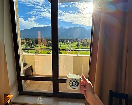 Sunny Duplex, Mountain Views, Spa Access, Near Bansko, Terra Complex