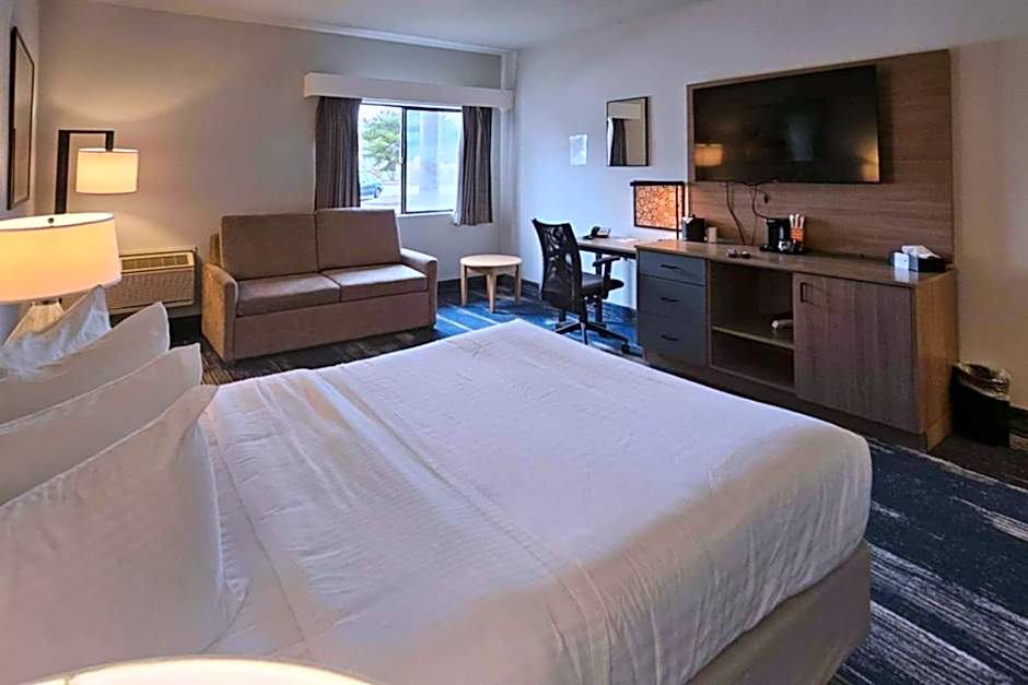 Edgewater Inn and Suites, Ascend Hotel Collection
