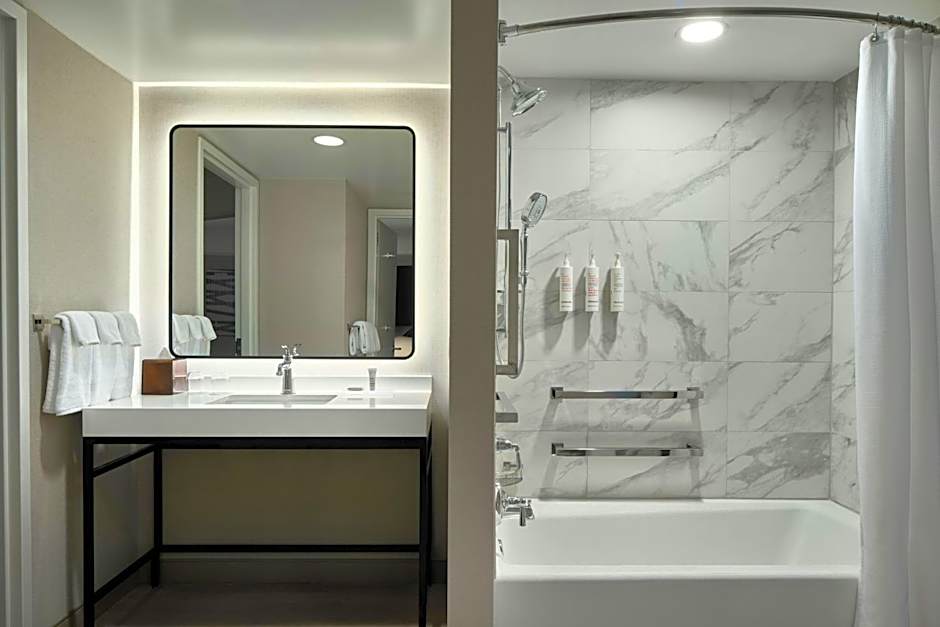 Washington Dulles Marriott Suites