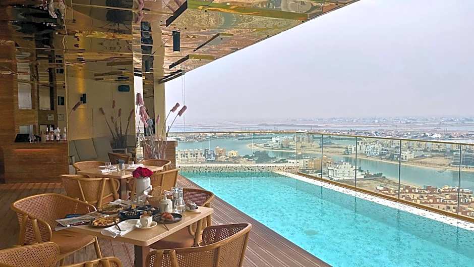 The House Hotel Al Khiran