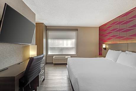 King Suite with Sofa Bed and Kitchenette - Non-Smoking