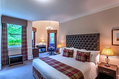 Turret Deluxe Double Room