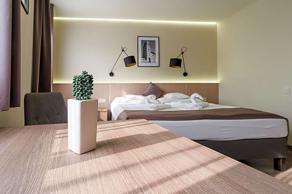 Amstel Hattyú Panzió -Érintésmentes bejelentkezés