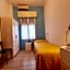 Hotel Gladys