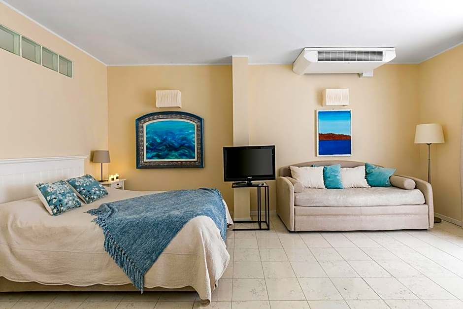 Adriano Residence