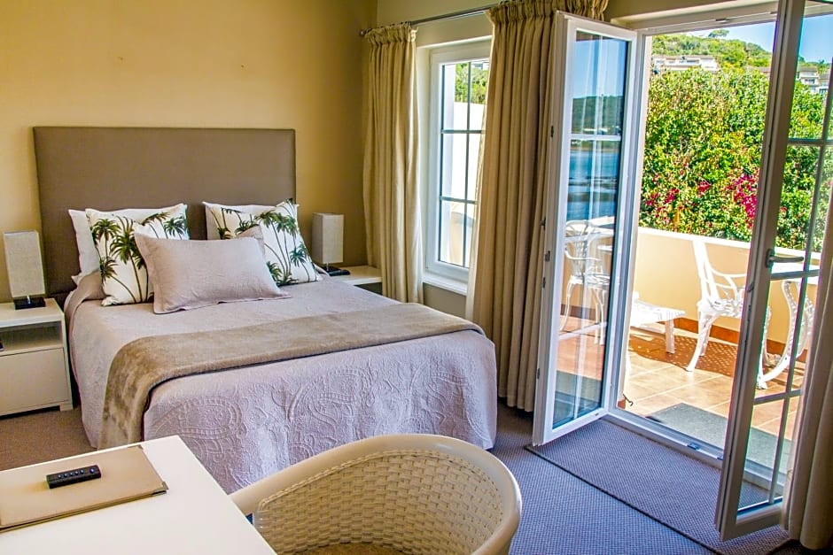 Milkwood Manor on Sea