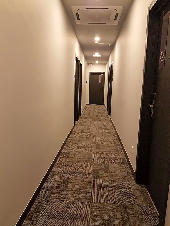 The Leverage Lite (Kuantan)