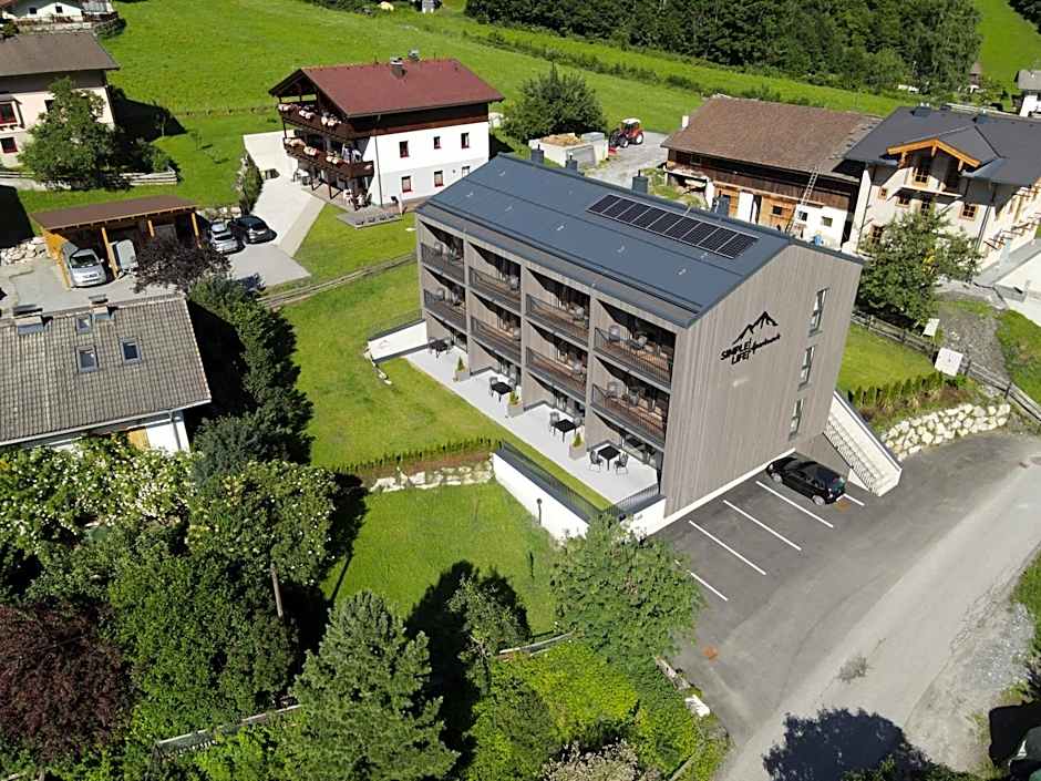 Simple Life Apartments