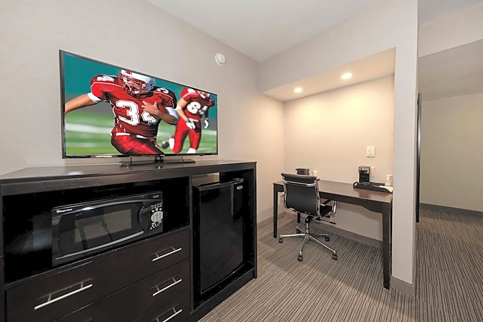 Red Roof Inn & Suites Newburgh - Stewart Airport