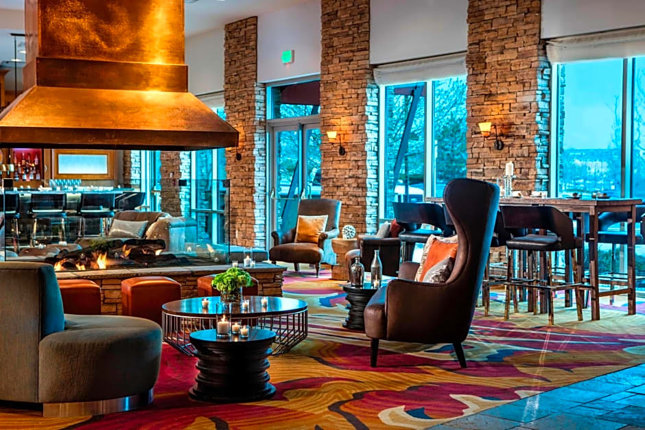 Renaissance Boulder Flatiron Hotel