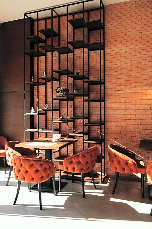 White Sails Residential Hotel