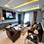 COZY SUITES