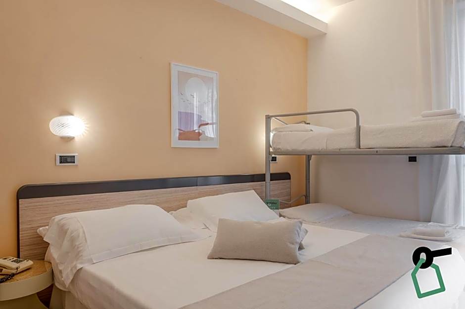 HOTIDAY Room Collection - Giulianova