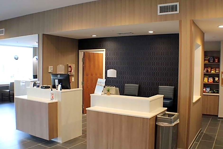 Microtel Inn & Suites by Wyndham Liberty/NE Kansas City Area